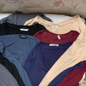 Lot 6 Poly-Spandex Long Sleeve Tops - Size L - Clozoz, Sarin Matthews, Guberry